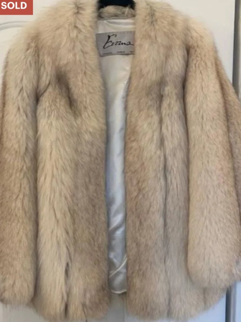 Cream fox fur coat, Best for size small